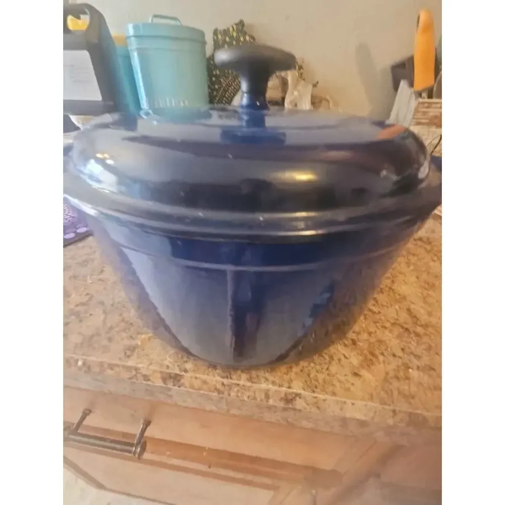 Tramontina 5.5 Qt Enameled Cast Iron Dutch Oven Cobalt with Lid Made in China